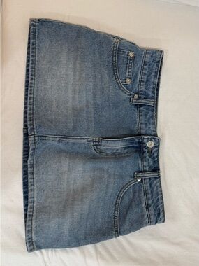 Classic Women's Blue Denim Mini Skirt